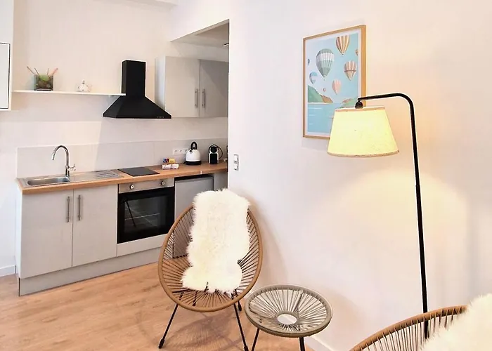 Les Bons Enfants Balneo Appartement